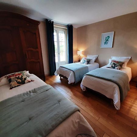 La Souveraine Saint-Genis-Laval Luaran gambar